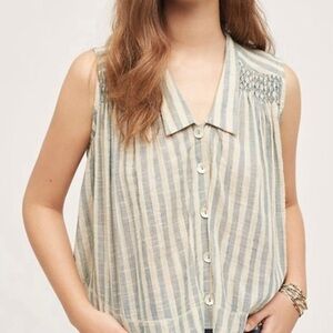 Anthropologie Holding Horses Coastal Swing Tank